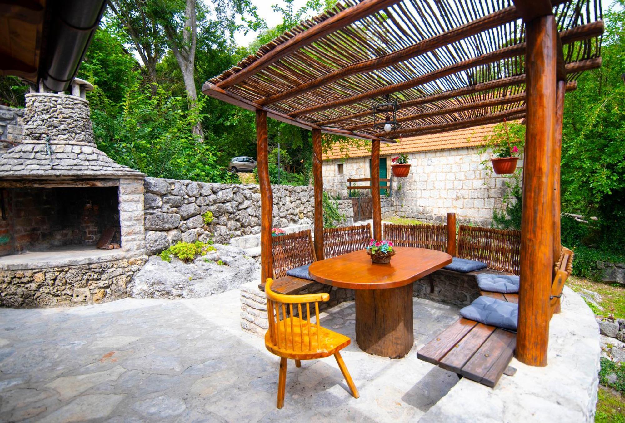 Traditional Villa Juta For 8 People Hrvace Exterior photo